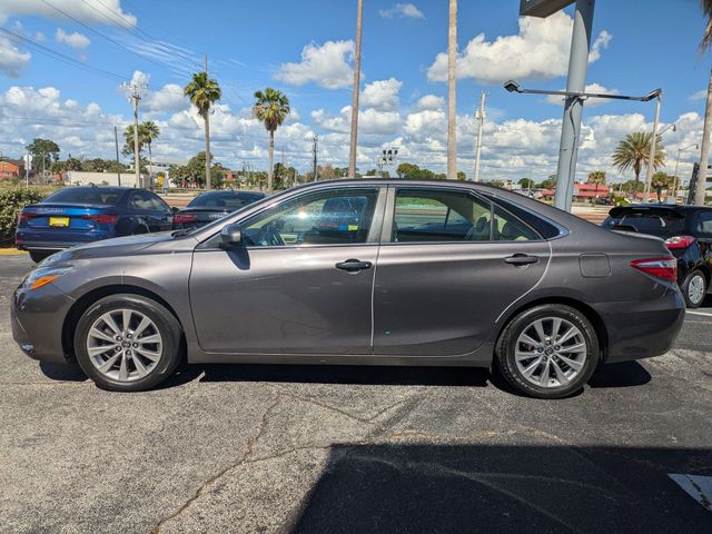 Used 2016 Toyota Camry XLE 4D Sedan