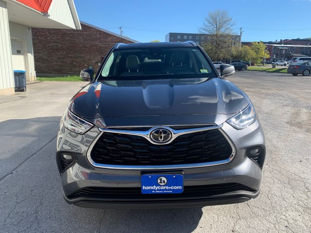 Used 2023 Toyota Highlander SUV