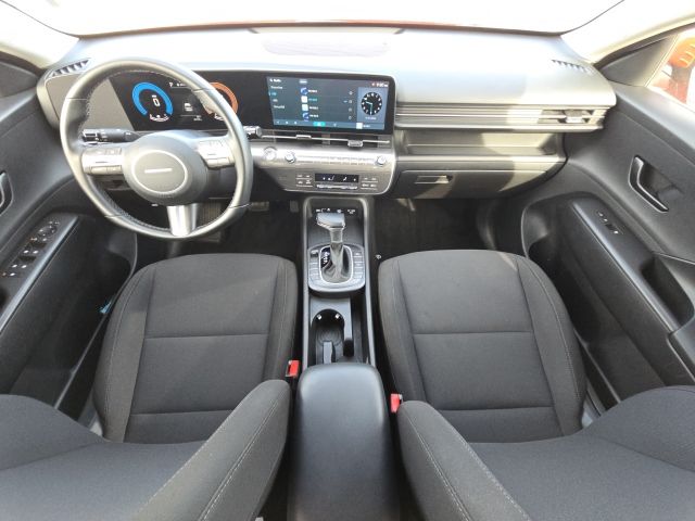 2025 Hyundai Kona SEL:B02271