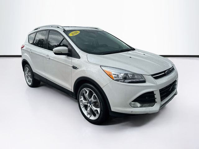 White Platinum Clearcoat Metallic 2016 Ford Escape SUV / Crossover All-Wheel Drive 6-Speed Automatic