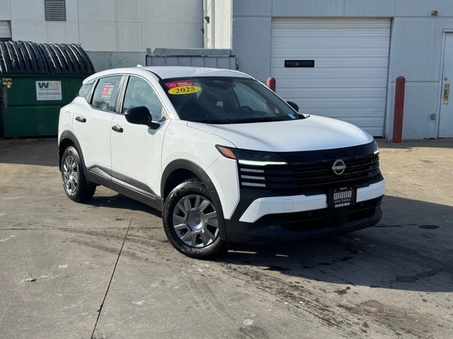 2025 Nissan Kicks S AWD