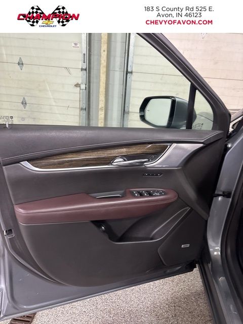 2022 Cadillac XT6 Premium Luxury photo