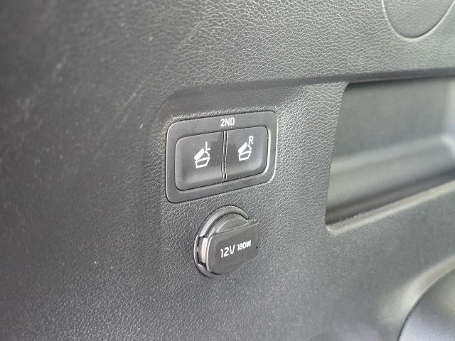 2023 Kia Telluride S:46448A