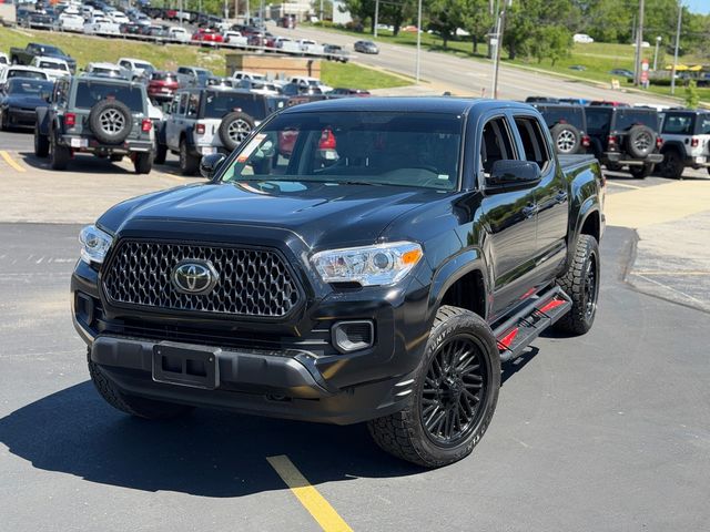 Used 2020 Toyota Tacoma SR with VIN 3TMCZ5AN9LM354689 for sale in Kansas City