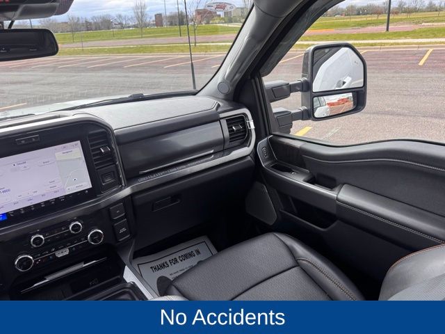 2025 Ford F-350 Super Duty LARIAT