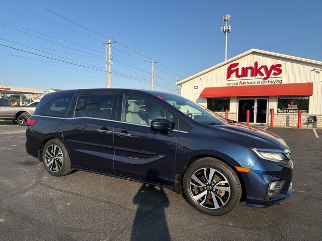 2018 Honda Odyssey Touring Elite FWD