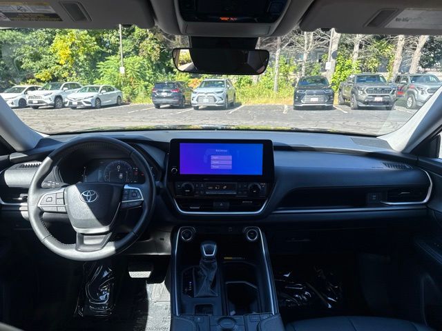 Used 2024 Toyota Grand Highlander SUV
