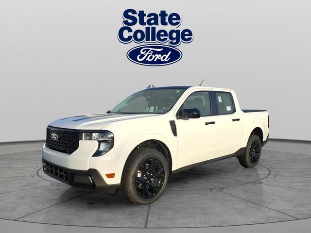 Oxford White 2025 Ford Maverick XLT SuperCrew AWD Pickup Truck All-Wheel Drive 8-Speed Automatic