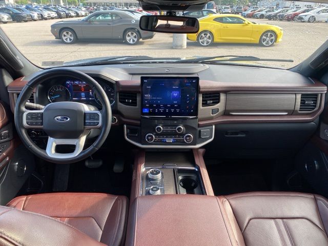 2023 Ford Expedition Max Limited photo