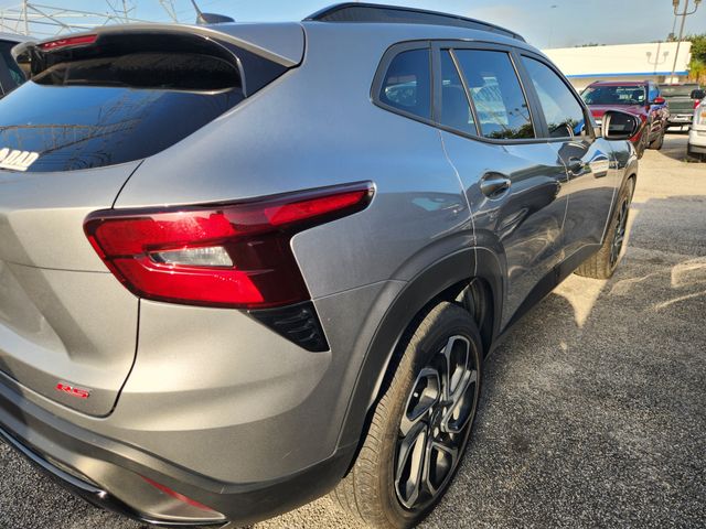 2024 Chevrolet Trax 2RS Gray at Gullo Toyota