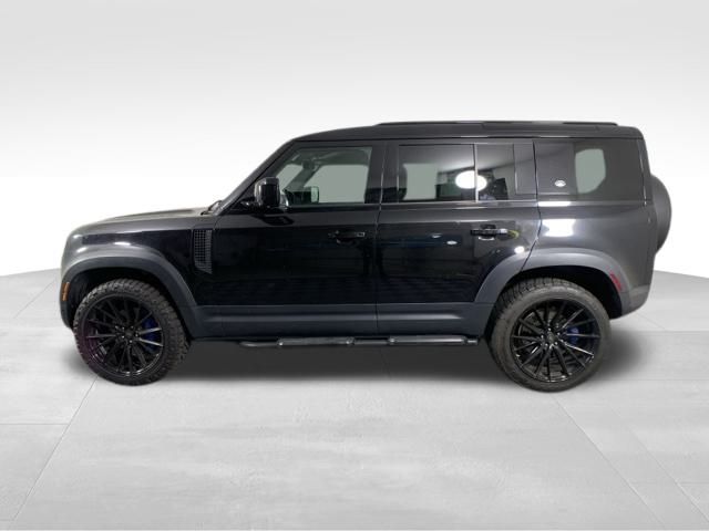 2020 Land Rover Defender 110 HSE 4