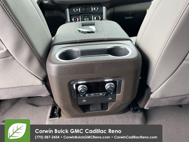 2024 GMC Yukon SLT 19