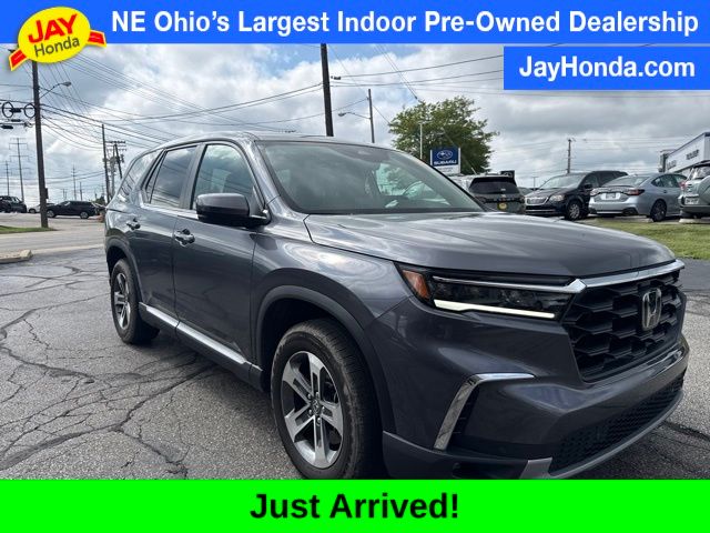 Gray (Modern Steel Metallic) 2025 Honda Pilot SUV / Crossover All-Wheel Drive Automatic