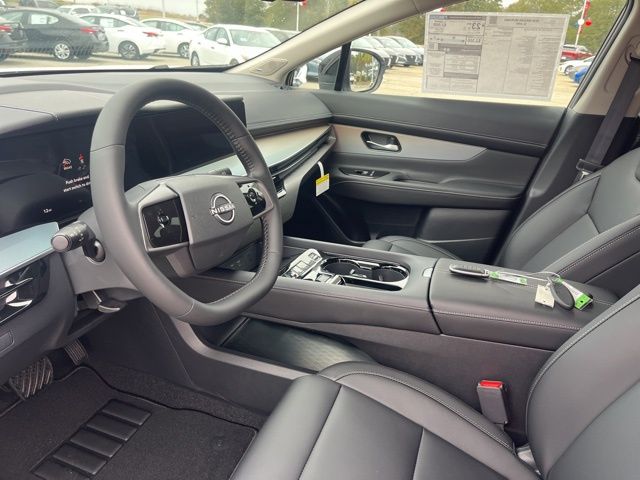 New 2025 White Nissan SL image 10