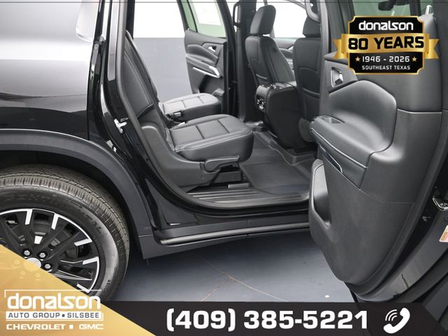 new 2026 Chevrolet Traverse car, priced at $47,539