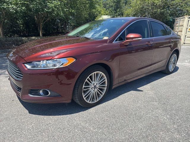 2016 Ford Fusion SE FWD's photo