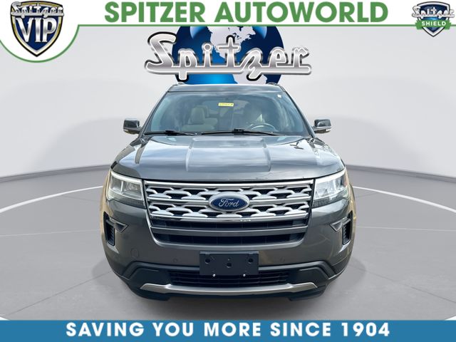 Used 2018 Gray Ford XLT image 3