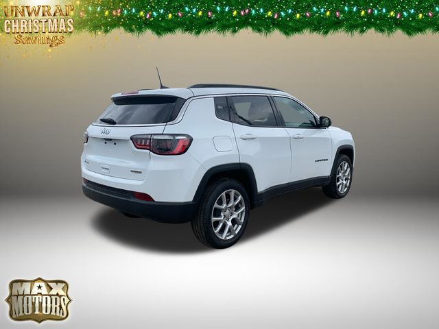 2024 Jeep Compass Latitude Lux 14