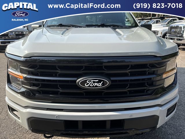 Certified Used 2024 Avalanche Ford XLT image 10