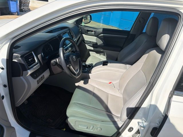 car-gallery-11