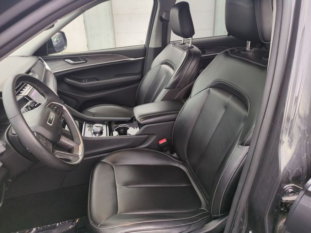 used 2023 Jeep Grand Cherokee car, priced at $28,990
