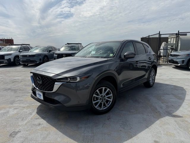 2023 Mazda CX-5 S Select Package Auto AWD's photo