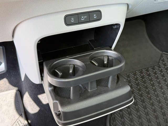 used 2025 Volkswagen ID. Buzz car, priced at $53,437
