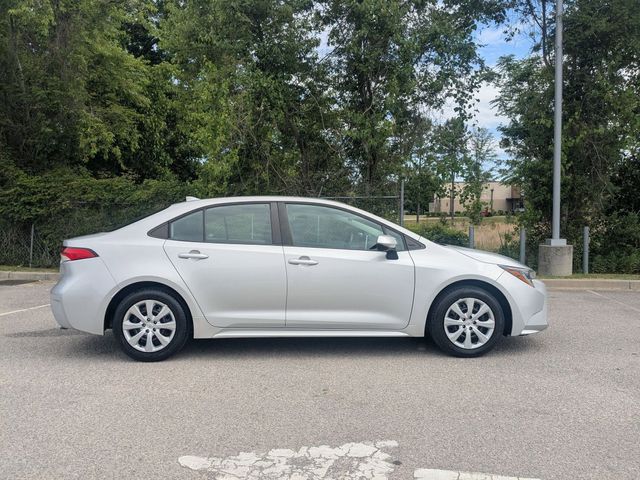 2021 Toyota Corolla LE Silver at Davis Toyota of Orangeburg