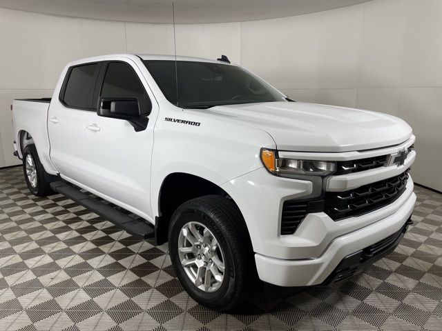 2024 Chevrolet Silverado 1500 RST 2