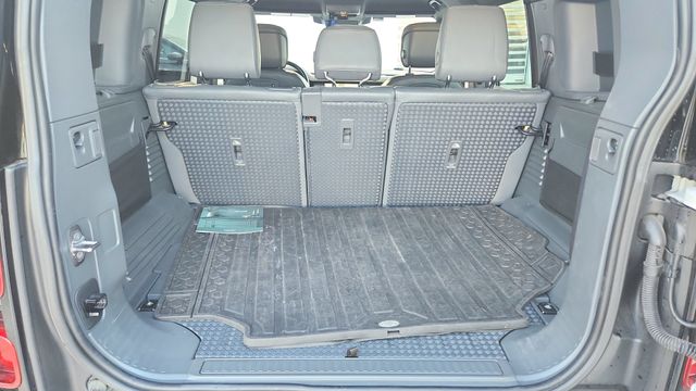 2022 Land Rover Defender 110