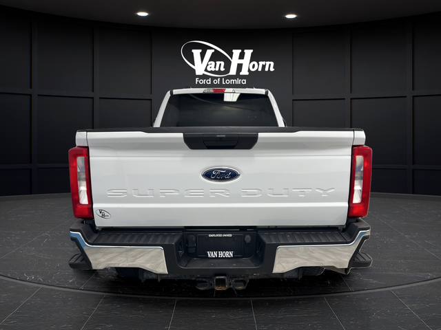 Used 2023 Oxford White Ford XLT image 6