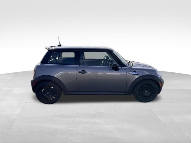 2007 MINI Cooper S Base 2