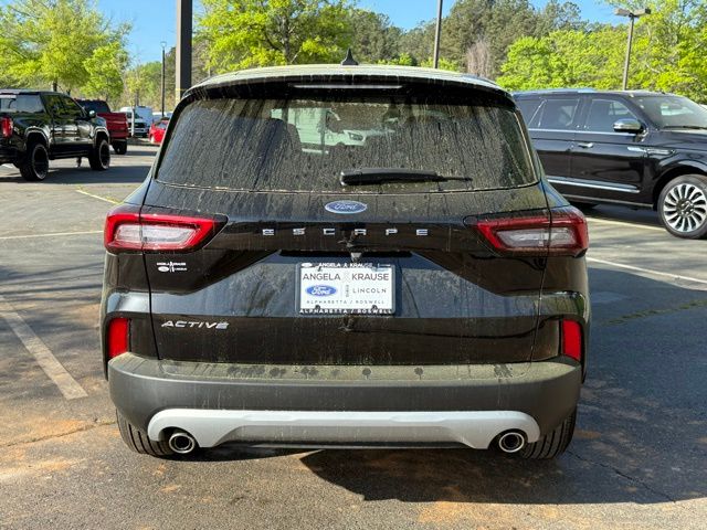 2025 Ford Escape Active photo