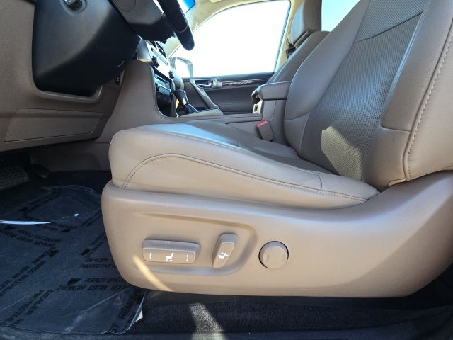 2022 Lexus GX 460:B02072