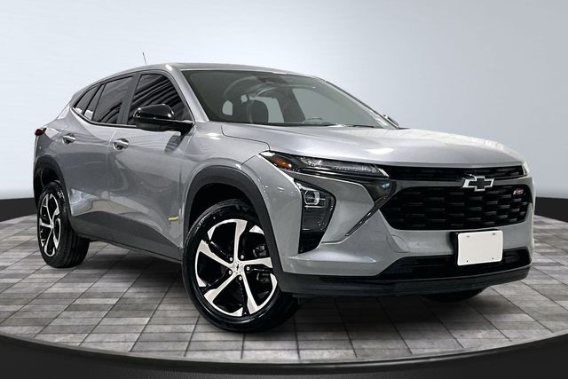 2024 Chevrolet Trax RS with 1RS FWD