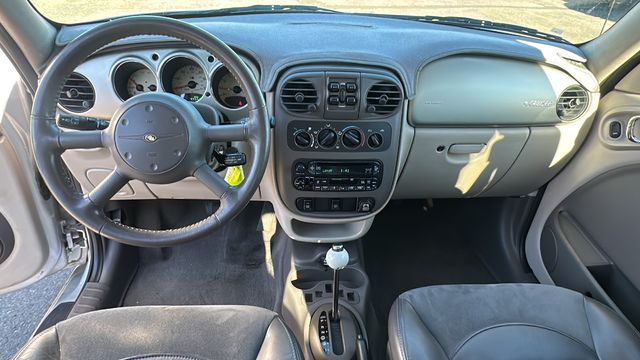 2003 Chrysler PT Cruiser Limited 26