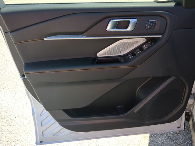New 2026 Space White Metallic Ford Tremor® image 19