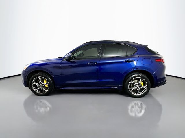 Thumbnail: 2020 Alfa Romeo Stelvio - 8