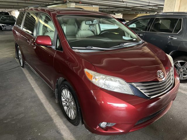 Salsa Red 2015 Toyota Sienna XLE 7-Passenger Auto Access Seat Minivan Front-Wheel Drive 6-Speed Automatic Overdrive