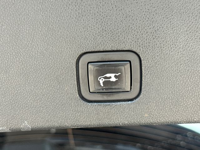 Used 2021 Cadillac XT6 SUV