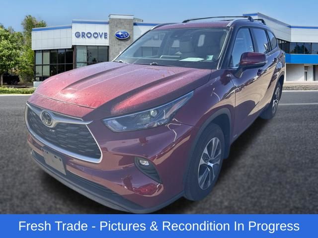 Red (Ruby Flare Pearl) 2025 Toyota Highlander Hybrid SUV / Crossover All-Wheel Drive Continuously Variable Transmission