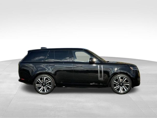 2025 Land Rover Range Rover Plug-In Hybrid Autobiography 6