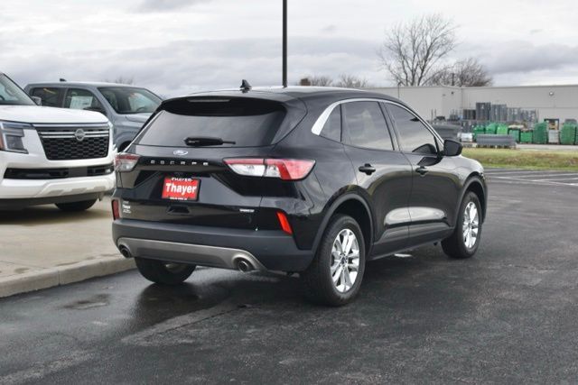 Used 2022 Ford Escape Hybrid SE 4D Sport Utility