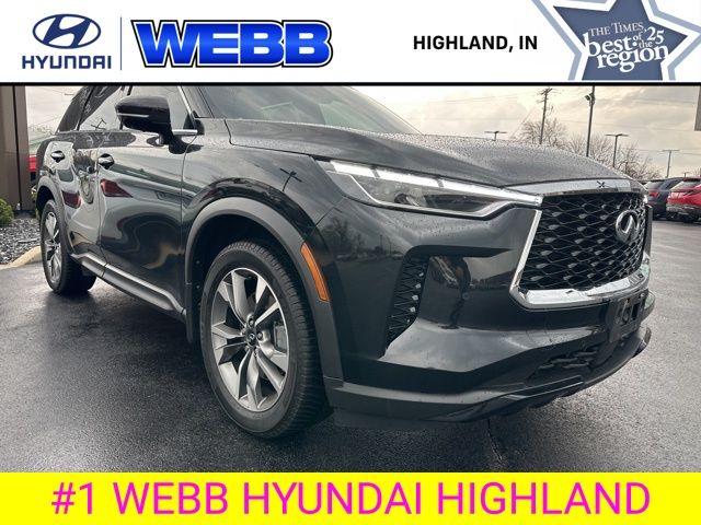 Used 2023 Black INFINITI LUXE image 38