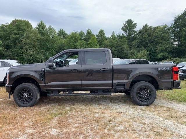 2024 Ford F-250SD XLT 2