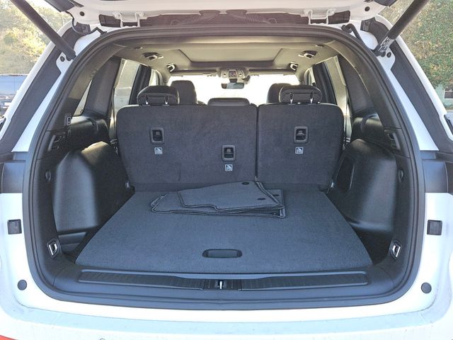 2026 Jeep Grand Cherokee Limited 4x2