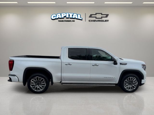Used 2023 White GMC Denali Ultimate image 6