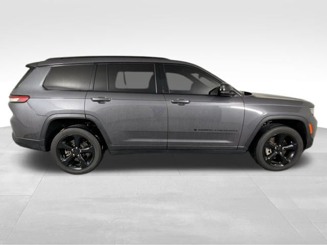 2021 Jeep Grand Cherokee L Altitude 8