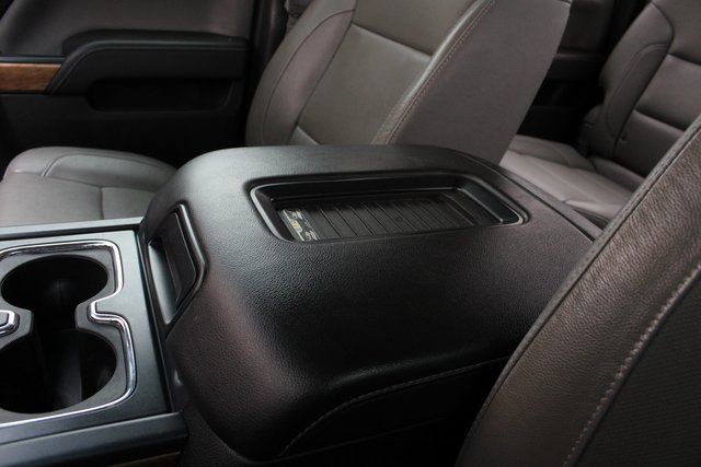 Used 2016 White Chevrolet LTZ image 17