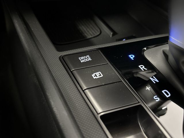 Used 2025 Hyundai Elantra Hybrid For Sale in Indianapolis, IN